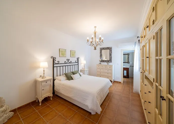 Marina Апартаменты Нерха