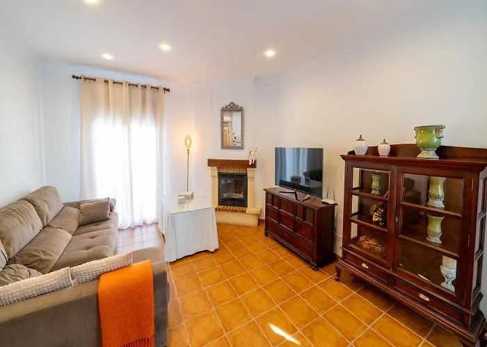 Marina דירה נרחה